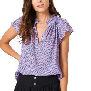 Xirena Bloomfield Jen Top Size Large Flutter Sleeve
Lavender Blue